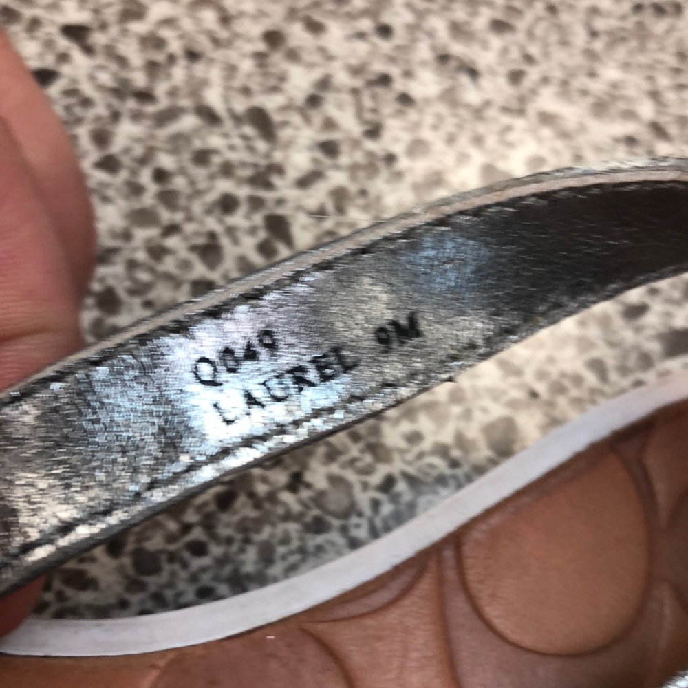 Coach Sandals. - Picture 4 of 4